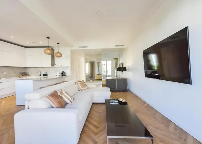 Rare 4p Standing Proche Croisette - Rare 4p Standing Proche Croisette Mae-2713 *